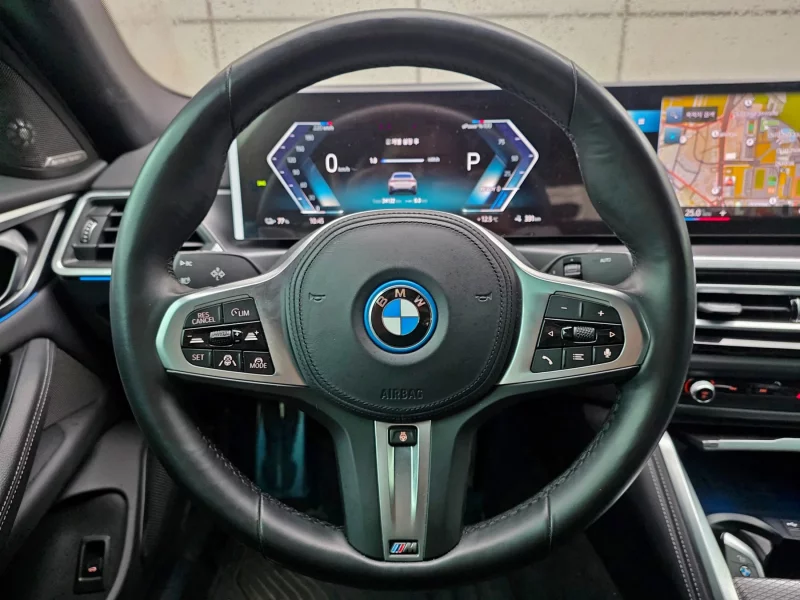 BMW i4