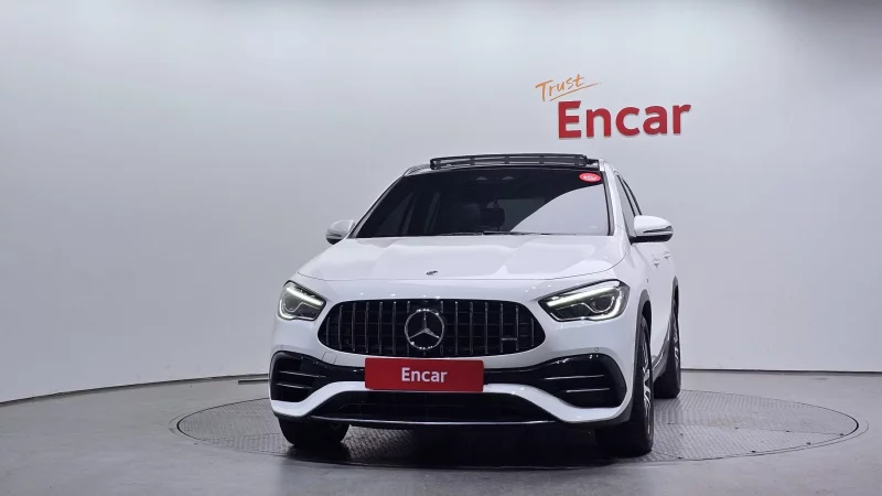 Mercedes-Benz GLA-Class