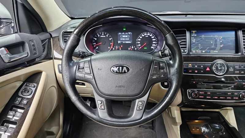 Kia K7