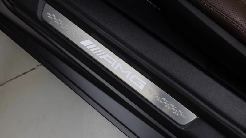 Mercedes-Benz SL-Class