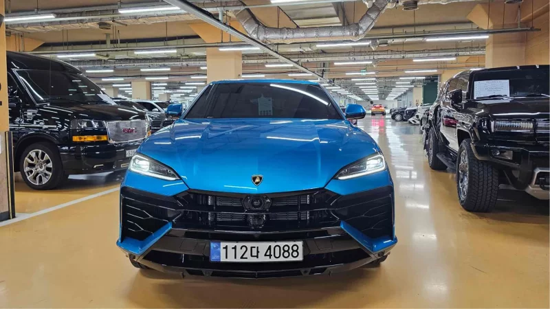 Lamborghini URUS