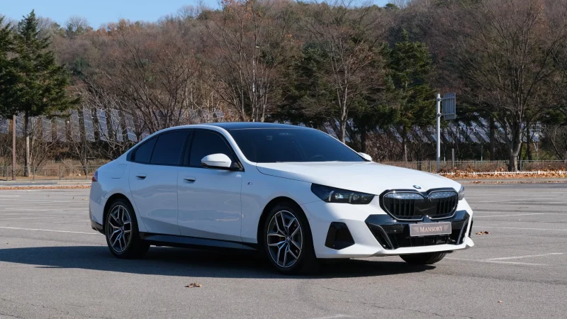 BMW 5-Series