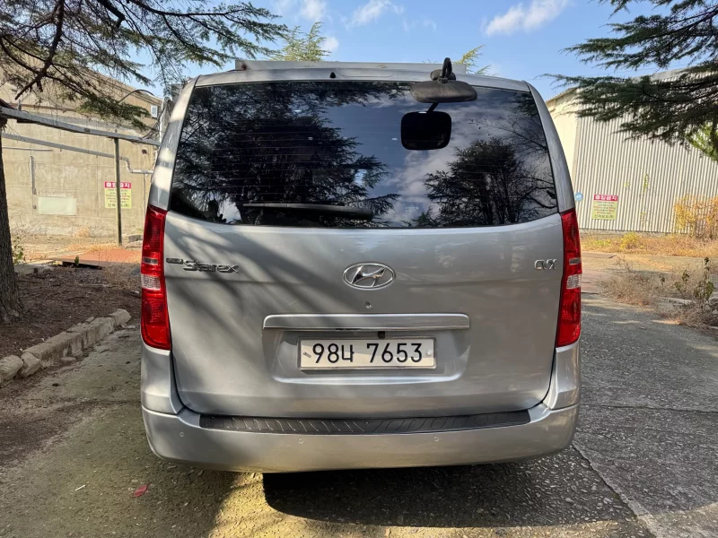 Hyundai Grand Starex