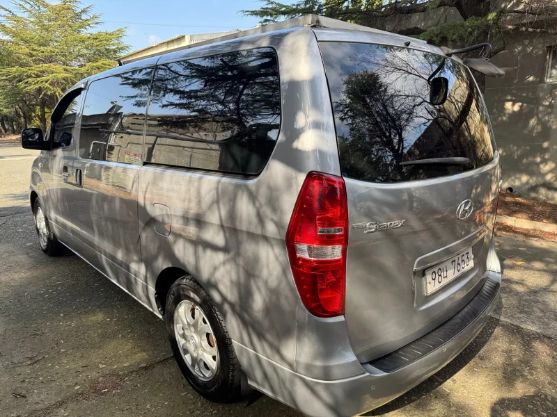 Hyundai Grand Starex