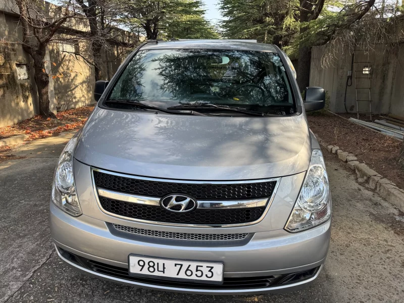 Hyundai Grand Starex