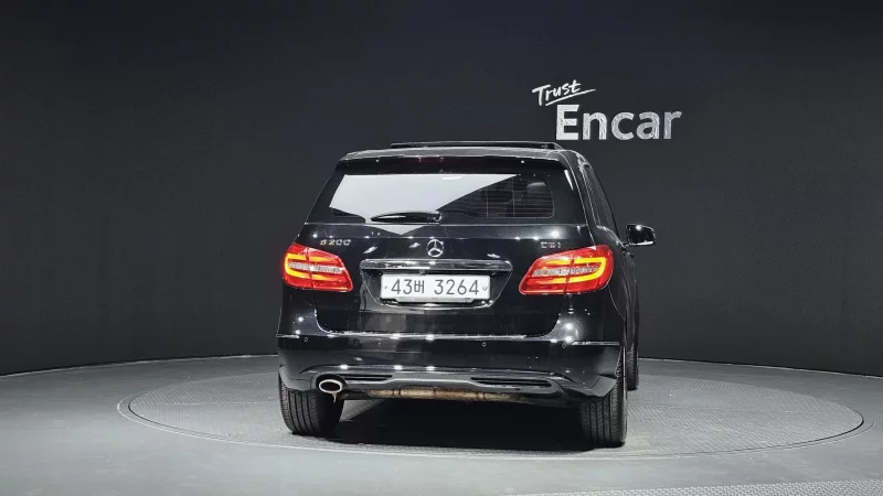 Mercedes-Benz B-Class