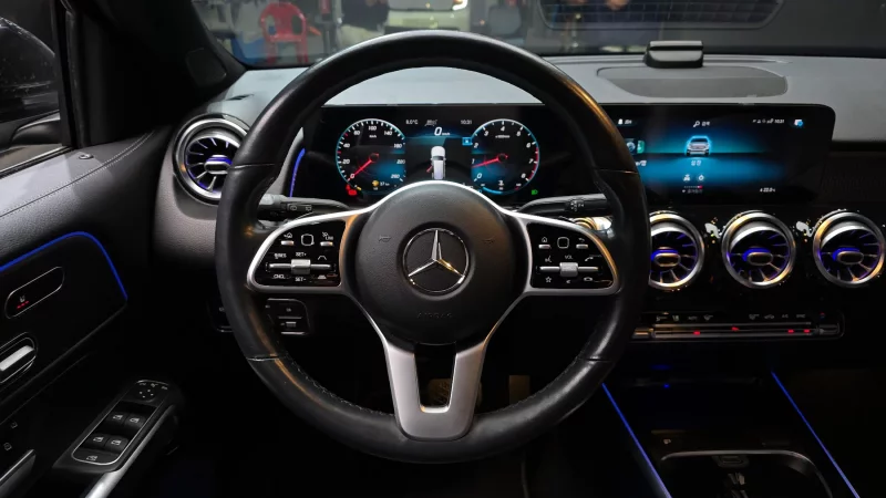 Mercedes-Benz GLB-Class