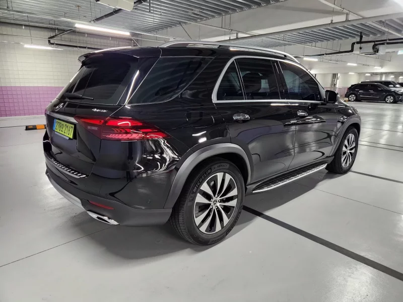 Mercedes-Benz GLE-Class