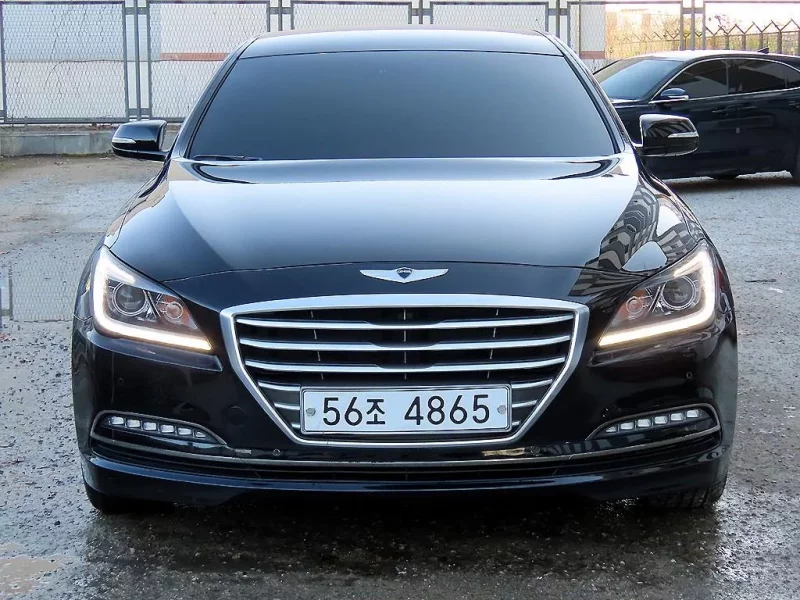 Hyundai Genesis