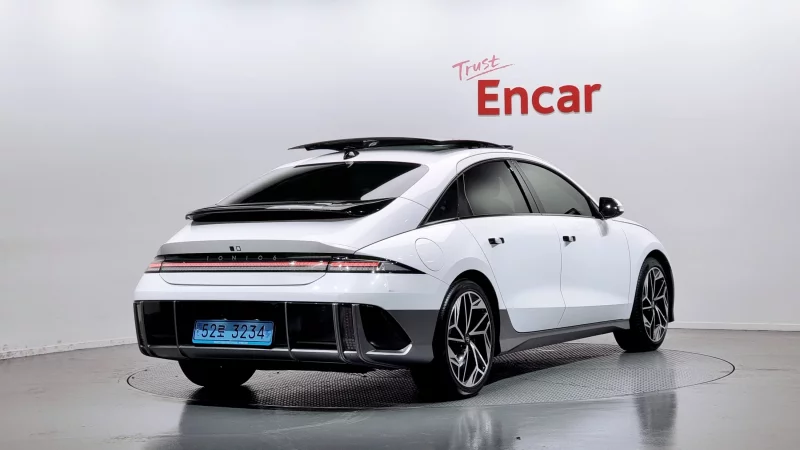Hyundai Ioniq 6