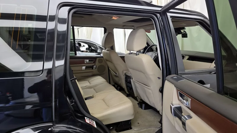 Land Rover DISCOVERY