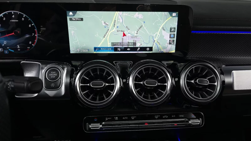 Mercedes-Benz GLB-Class