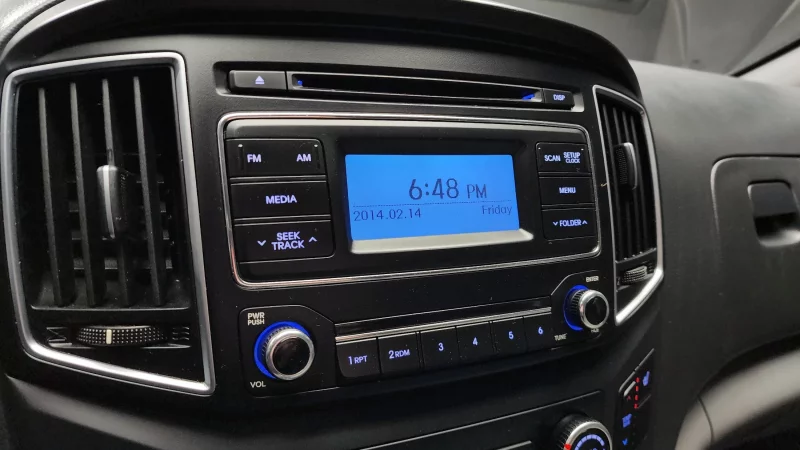 Hyundai Grand Starex