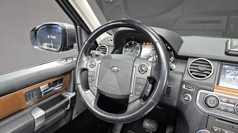 Land Rover DISCOVERY