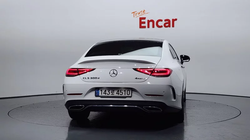 Mercedes-Benz CLS-Class