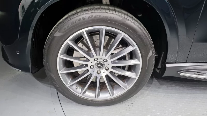 Mercedes-Benz GLE-Class