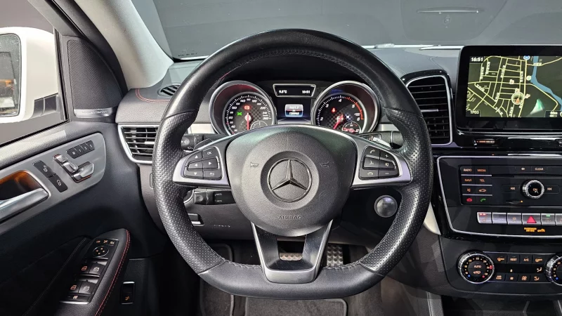 Mercedes-Benz GLE-Class