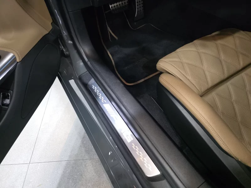 Mercedes-Benz SL-Class