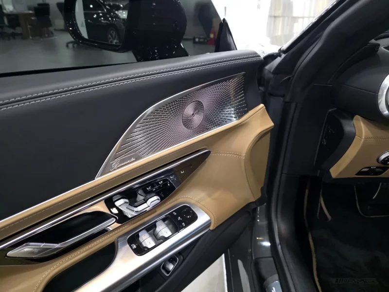 Mercedes-Benz SL-Class