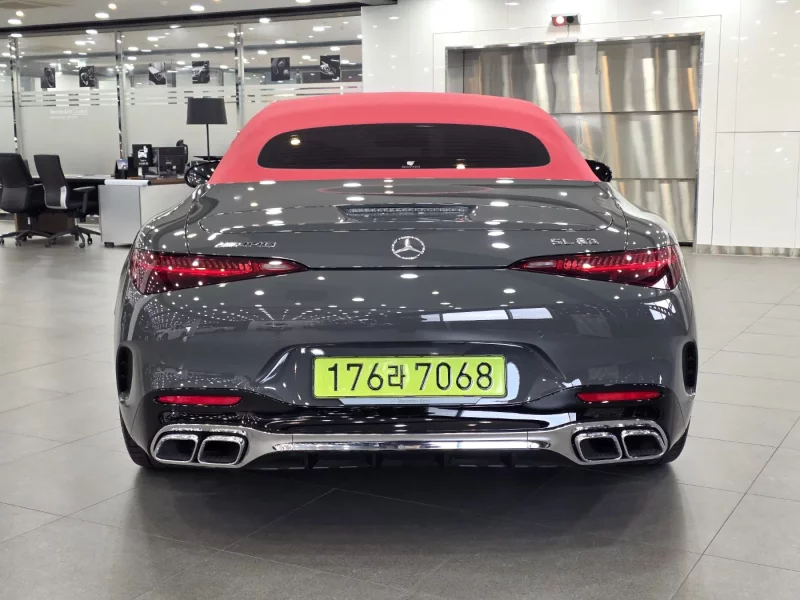 Mercedes-Benz SL-Class