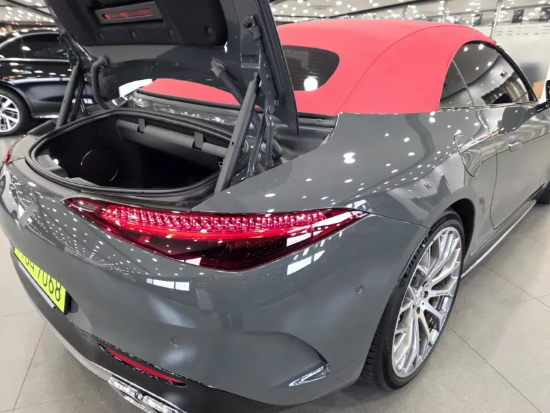 Mercedes-Benz SL-Class