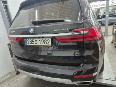 BMW X7