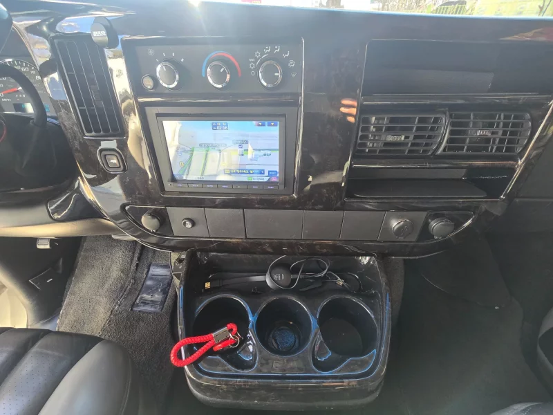 Chevrolet Express Van