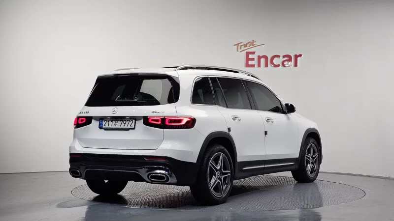 Mercedes-Benz GLB-Class