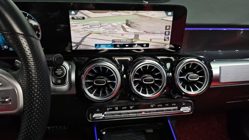 Mercedes-Benz GLB-Class