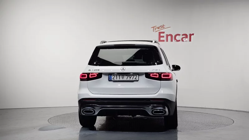 Mercedes-Benz GLB-Class