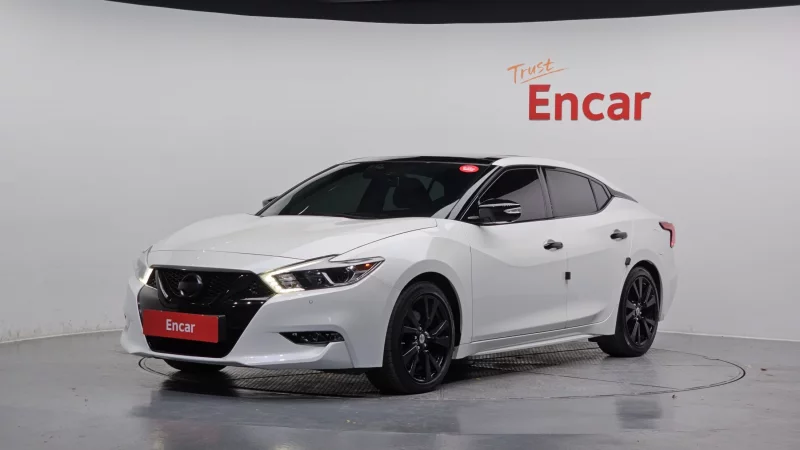 Nissan MAXIMA