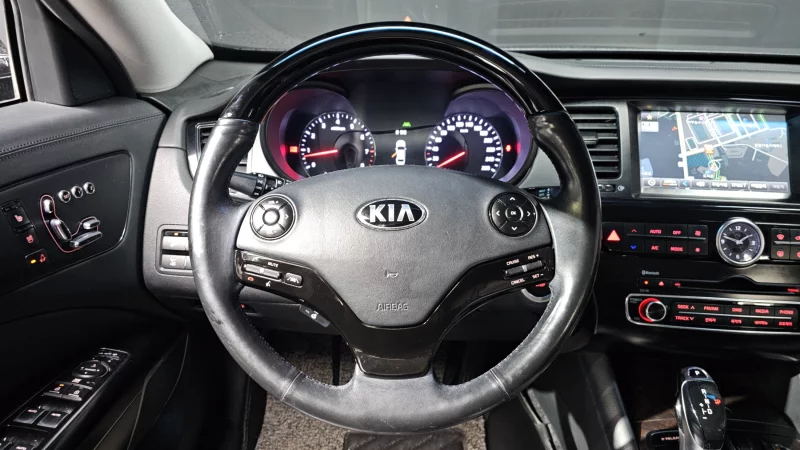 Kia K9