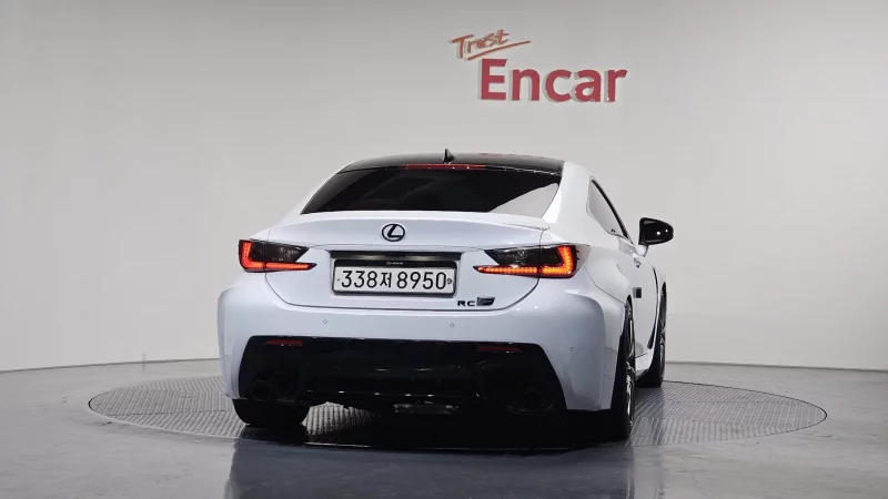 Lexus RC