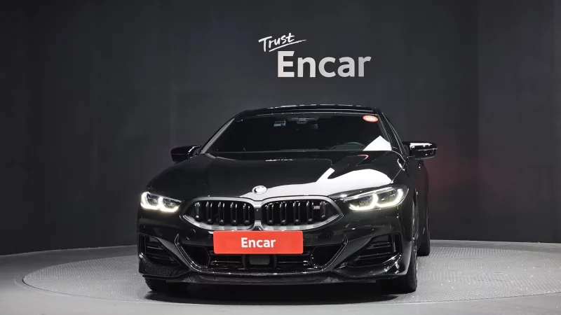 BMW 8-Series