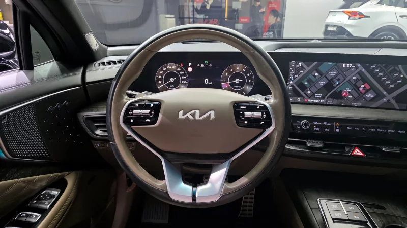 Kia K8