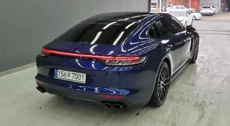 Porsche PANAMERA