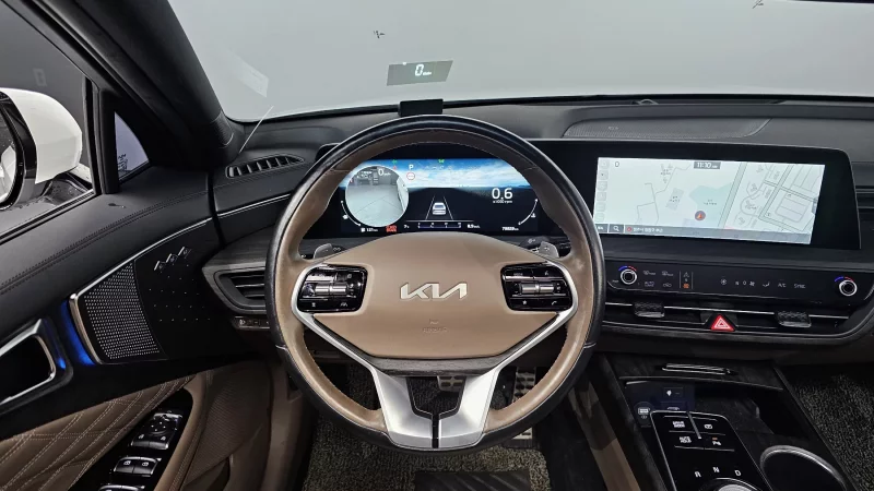 Kia K8