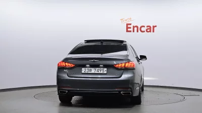 Hyundai Genesis