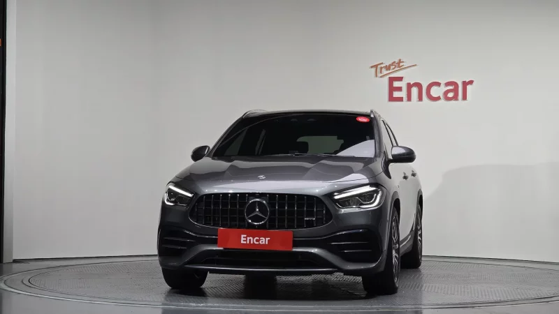 Mercedes-Benz GLA-Class