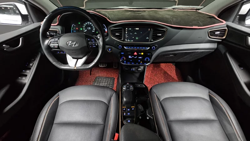 Hyundai Ioniq