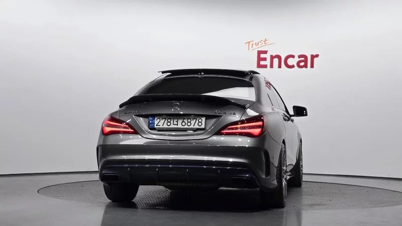 Mercedes-Benz CLA-Class