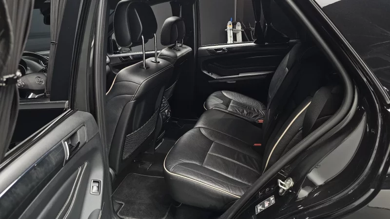 Mercedes-Benz M-class