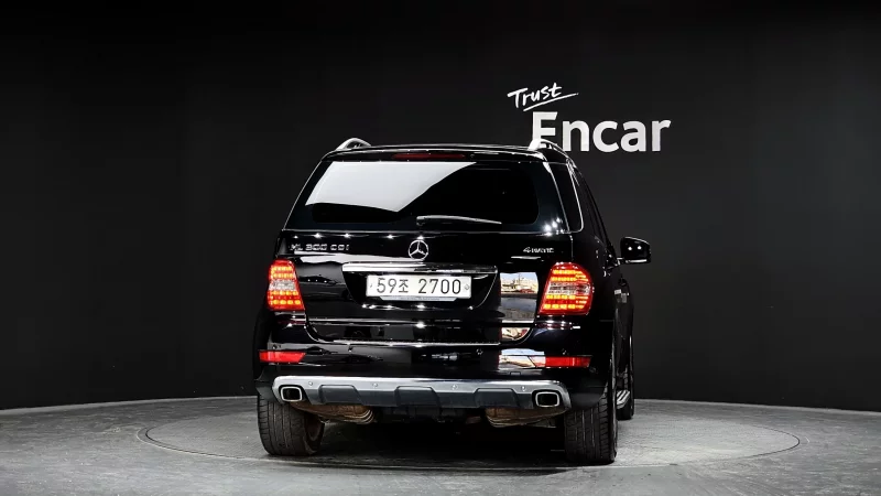 Mercedes-Benz M-class