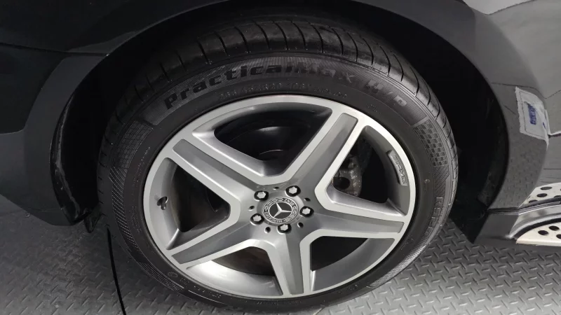 Mercedes-Benz M-class