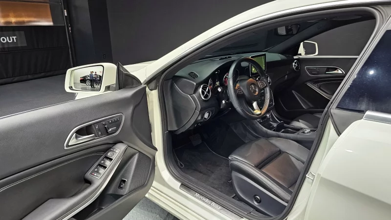 Mercedes-Benz CLA-Class