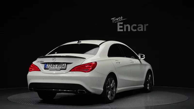 Mercedes-Benz CLA-Class