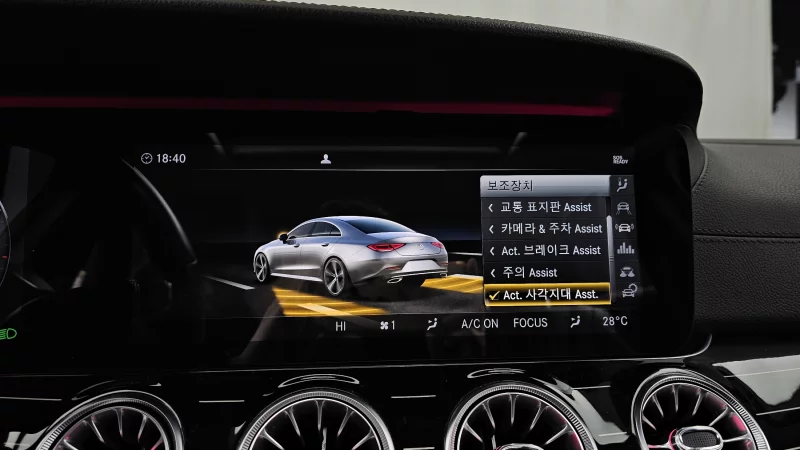 Mercedes-Benz CLS-Class