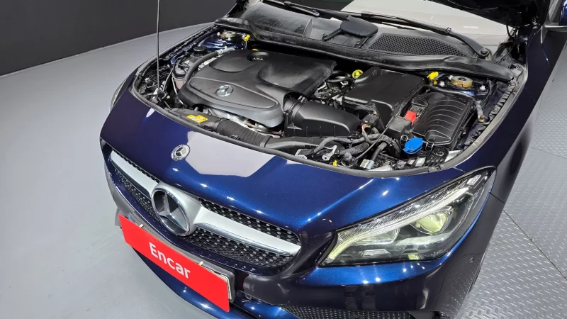 Mercedes-Benz CLA-Class