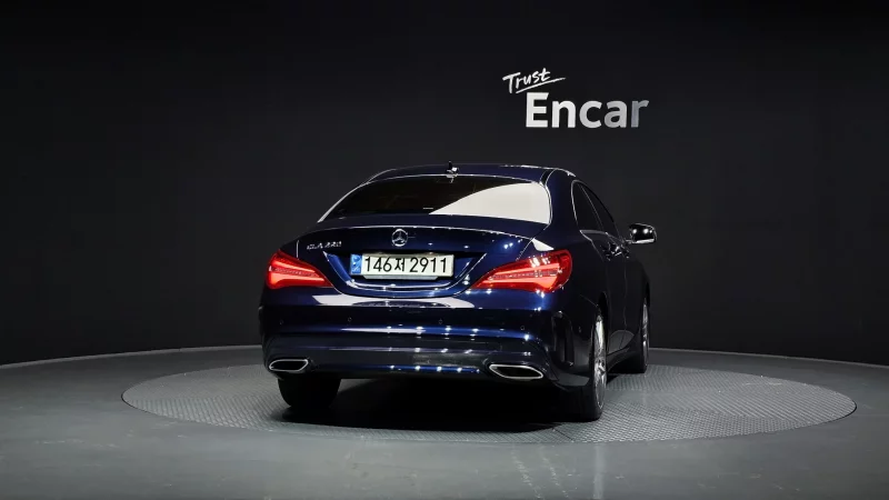 Mercedes-Benz CLA-Class