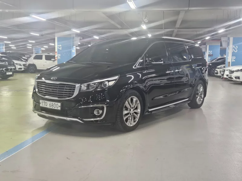 Kia Carnival